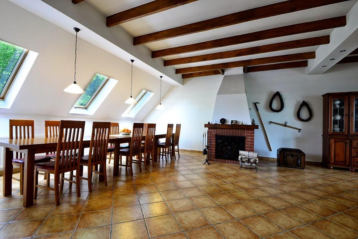 Biala Akacja Resort & Business Prudnik Bagian luar foto