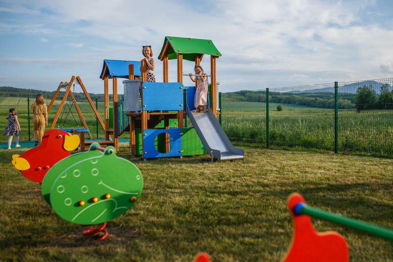 Biala Akacja Resort & Business Prudnik Bagian luar foto