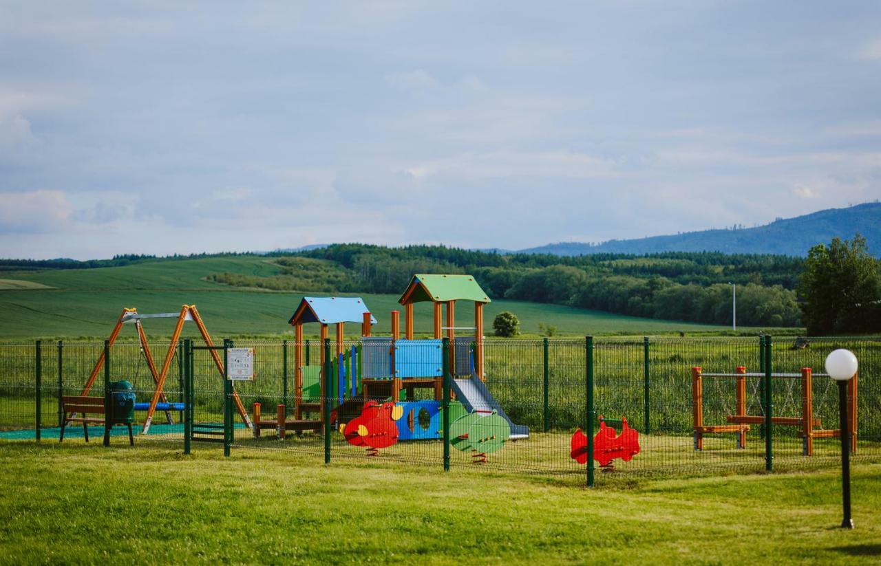 Biala Akacja Resort & Business Prudnik Bagian luar foto